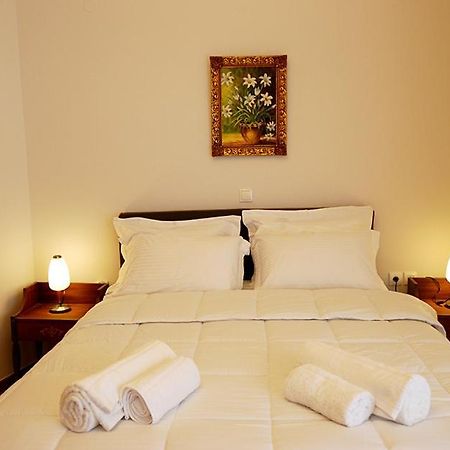 Heraklion Center Boutique 3 Bedroom Apartment Penelope Exterior photo